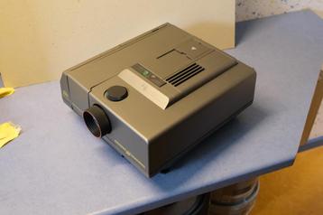 Diaprojector Braun 5025 AF-S  beschikbaar voor biedingen