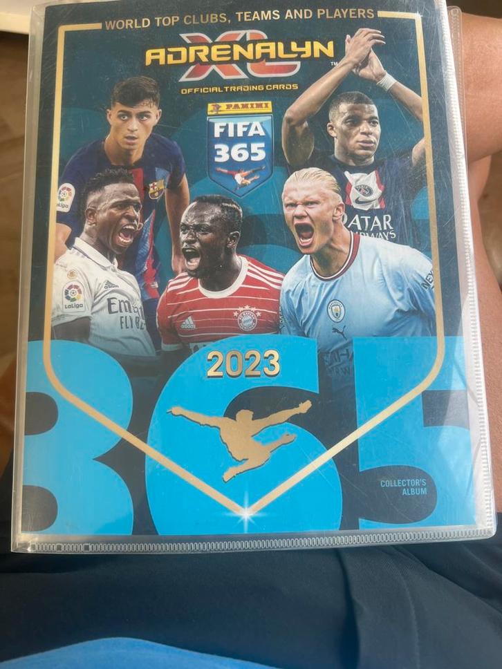 FIFA 365 2023 Album 90% Compleet + Limited Edition, Hobby en Vrije tijd, Verzamelkaartspellen | Overige, Zo goed als nieuw, Boek of Catalogus