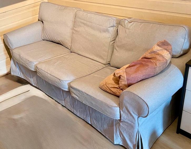 IKEA Ektorp 3-zitsbank - gratis af te halen!, Huis en Inrichting, Banken | Bankstellen, Gebruikt, Rechte bank, Driepersoons, 200 tot 250 cm