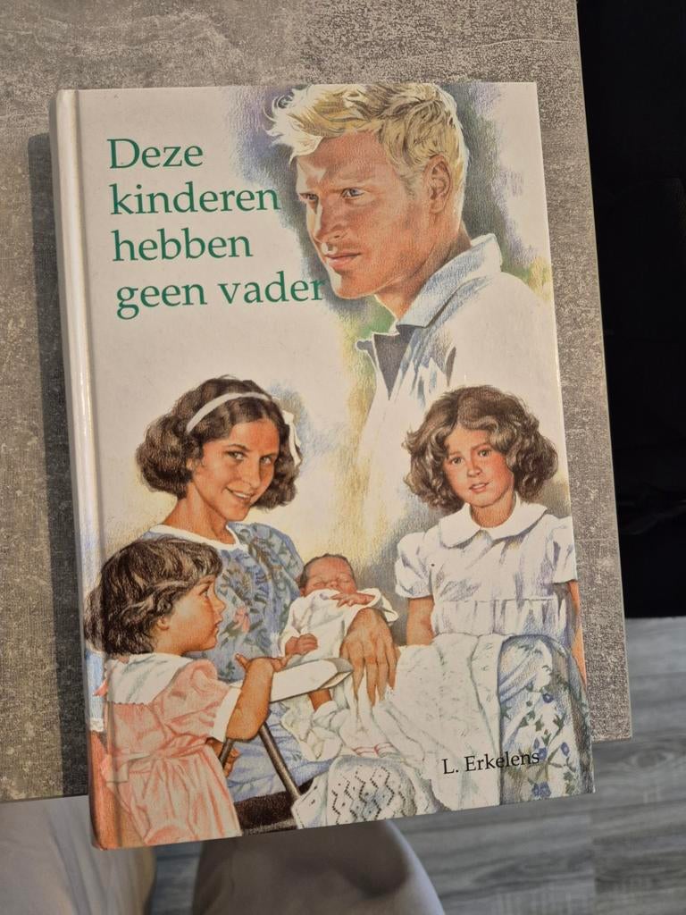 Deze Kinderen Hebben Geen Vader - L. Erkelens, Ophalen of Verzenden, Gelezen, L. Erkelens, Nederland