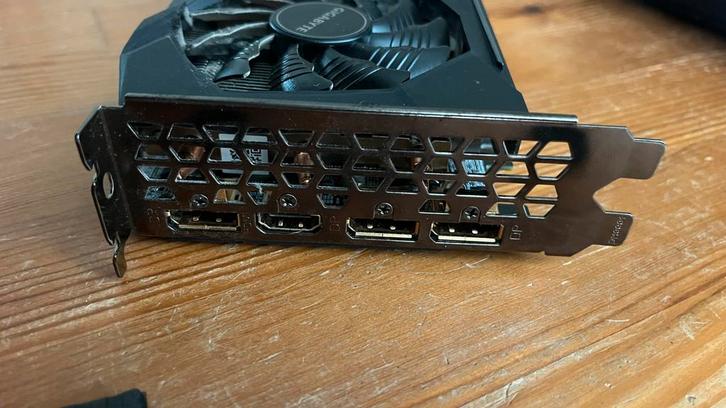 Gigabyte GeForce GTX 1660 Super OC 6G, Computers en Software, Videokaarten, Gebruikt, Nvidia, PCI-Express 3.0, GDDR6, HDMI, DisplayPort