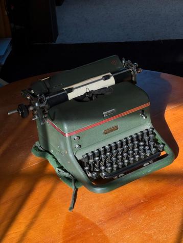 Vintage Typemachine - Halda (Made in Sweden) - uit Amsterdam beschikbaar voor biedingen