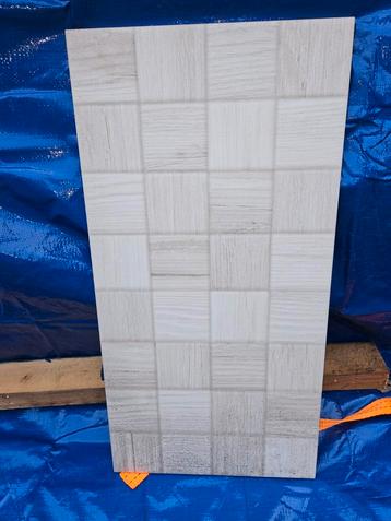 Wandtegels Domino Habitat Square Pearl beschikbaar voor biedingen