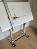Tekentafel merk Neolt, type Arnal., Doe-het-zelf en Verbouw, Tekentafels, Ophalen, Zo goed als nieuw, 130 tot 150 cm