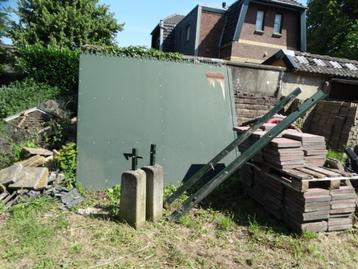 metalen poort, Alura, groen, tweedelig beschikbaar voor biedingen