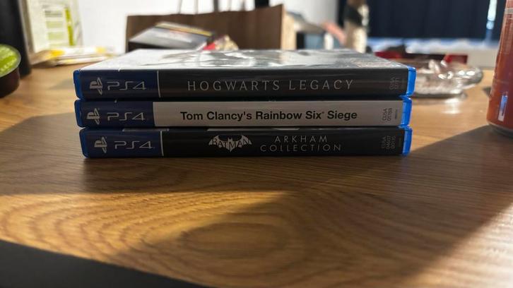 PS4 Games: Hogwarts, Batman, Rainbow Six Siege, Spelcomputers en Games, Spelcomputers | Sony PlayStation 4, Gebruikt, Original