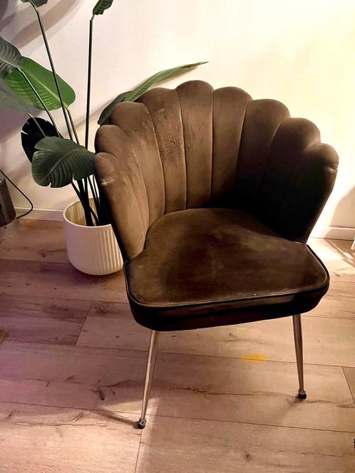 eetkamerstoelen 4x schelp vorm velvet stof, Huis en Inrichting, Stoelen, Gebruikt, Vier, Stof, Bruin, Ophalen