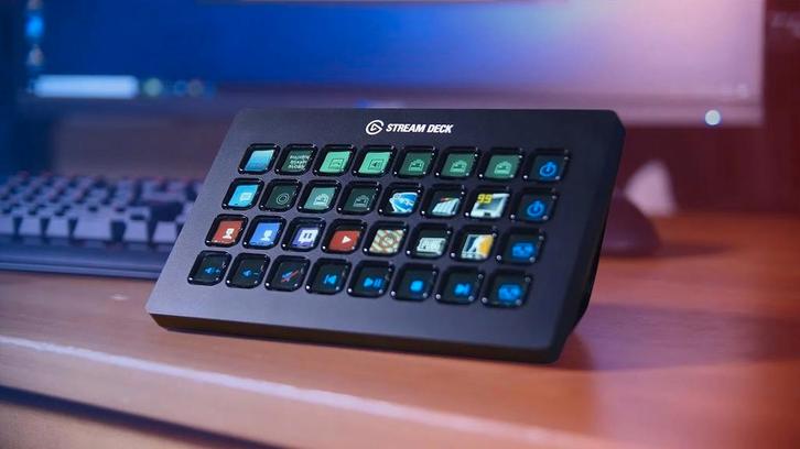 Elgato Stream Deck XL - 32 Knoppen, Computers en Software, Overige Computers en Software, Zo goed als nieuw, Ophalen of Verzenden