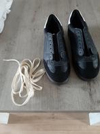 Zwarte schoen. 42, Ophalen of Verzenden, Zo goed als nieuw, Sneakers of Gympen, Zwart