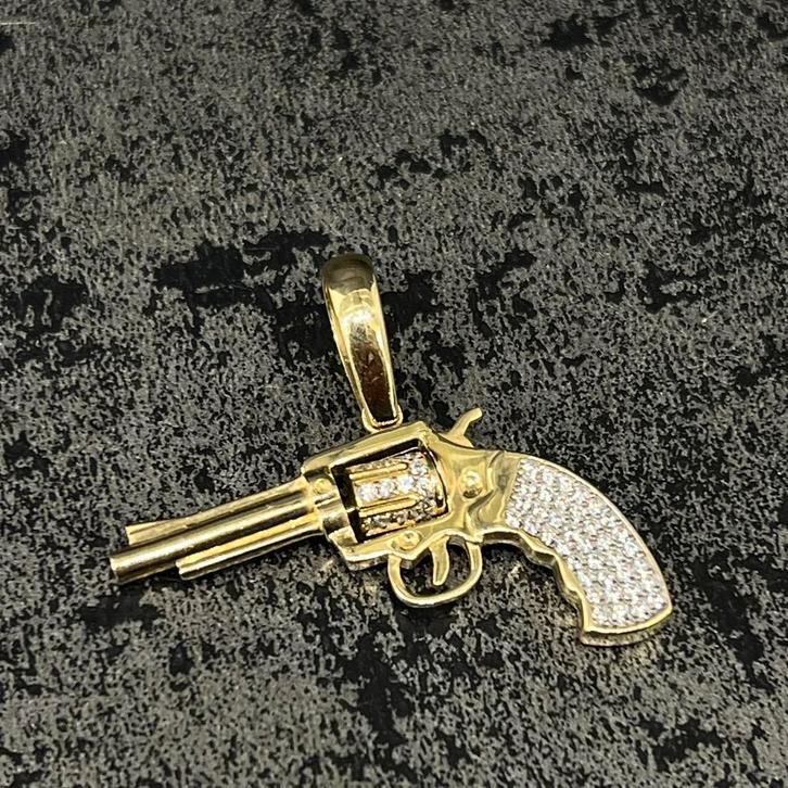 14k gouden hanger revolver model pistool geweer, Sieraden, Tassen en Uiterlijk, Kettinghangers, Zo goed als nieuw, Goud, Kruis of Symbool