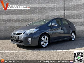Toyota Prius 1.8 Dynamic | Climate | Cruise | Navi | Camera  beschikbaar voor biedingen