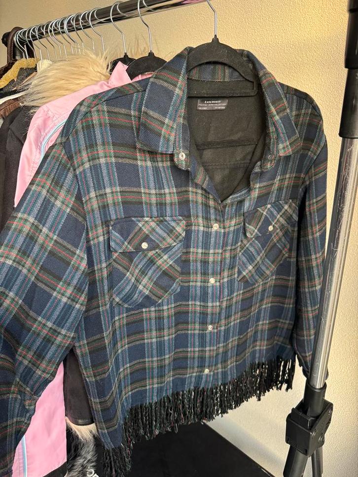 Zara blauw geruit overhemd jasje met fringe, Kleding | Dames, Jassen | Zomer, Zo goed als nieuw, Maat 38/40 (M), Blauw, Ophalen of Verzenden