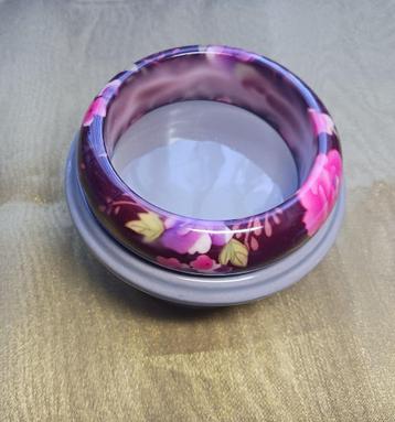 Armbanden plastic Bangles Bracelets beschikbaar voor biedingen