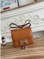 Bruine crossbody met zilveren sluiting – Luxe leer, Ophalen of Verzenden, Nieuw, Bruin, Schoudertasje