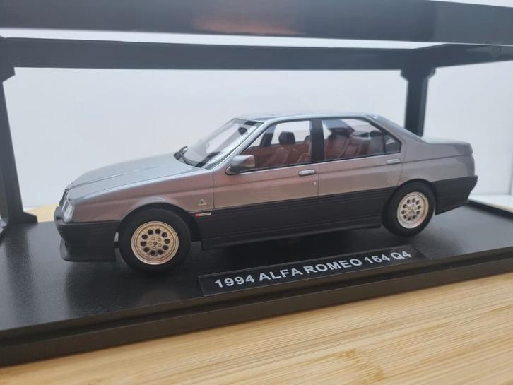 **SALE** T9 Alfa Romeo 164 Q4 1994 1:18 zilvergrijs, Hobby en Vrije tijd, Modelauto's | 1:18, Nieuw, Auto, Overige merken, Ophalen of Verzenden