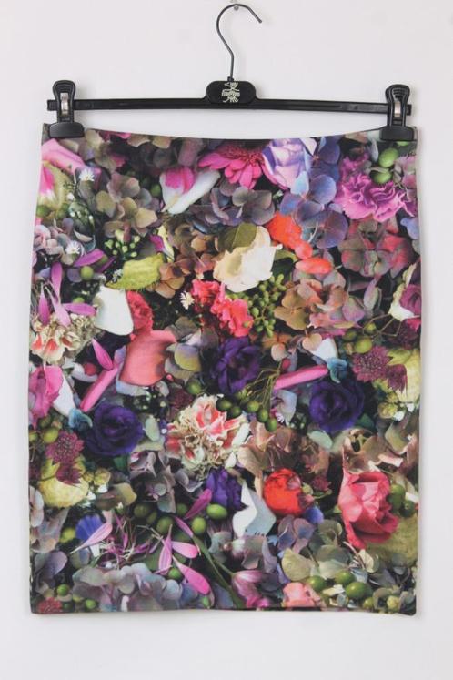 Gebloemde rok van MARC CAIN maat 44, Kleding | Dames, Rokken, Zo goed als nieuw, Maat 42/44 (L), Overige kleuren, Boven de knie