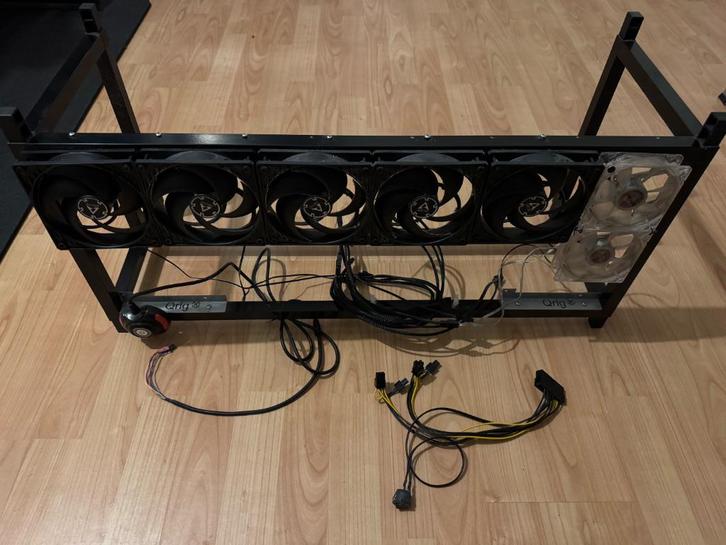 crypto mining rig XL, Computers en Software, Computerbehuizingen, Gebruikt, Ophalen