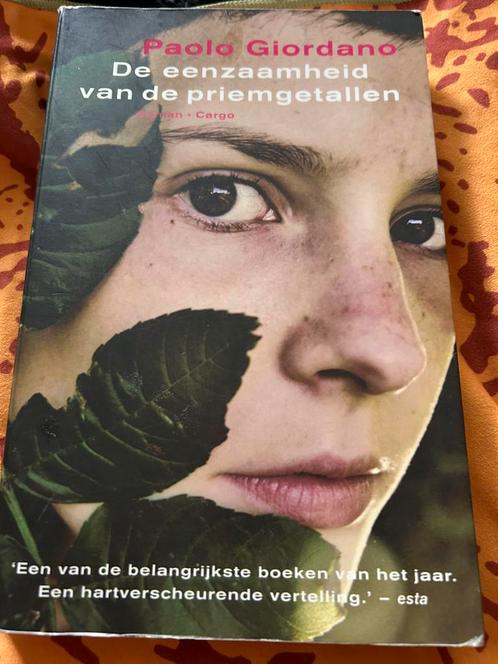 ZGAN: De eenzaamheid van de priemgetallen, Boeken, Literatuur, Zo goed als nieuw, Nederland, Ophalen of Verzenden