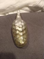 B221 oude Russische kerstbal dennenappel goud met zilver, Diversen, Kerst, Ophalen of Verzenden, Gebruikt