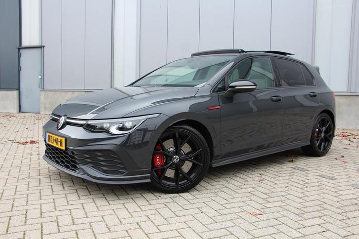 Volkswagen Golf 8 GTI Clubsport 300PK  LEDER/PANO/H-UP/ VOL!, Auto's, Volkswagen, Bedrijf, Te koop, Golf, ABS, Achteruitrijcamera