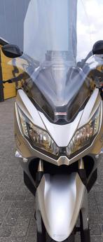 Kawasaki J300 ABS, Particulier, Scooter