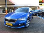 Skoda Scala 1.0 TSI/110pk AMBITION 28DKM ! NAP BJ21! ORG NL, Auto's, Skoda, Gebruikt, Blauw, 610 kg, 49 €/maand