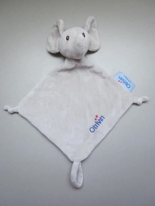 Progimpex Otrivin lichtgrijs zacht pluche knuffeldoek olifan, Kinderen en Baby's, Speelgoed | Knuffels en Pluche, Nieuw, Olifant