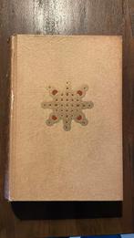 Antiek Boek met Uniek Ontwerp, Antiek en Kunst, Ophalen of Verzenden