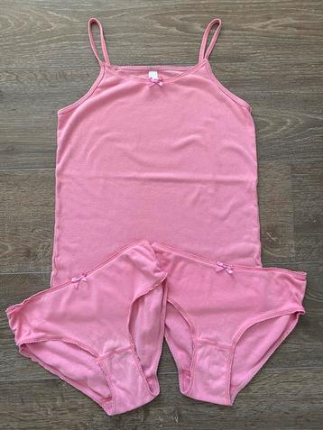 Meisjes hemd + 2 onderbroeken roze 146 / 152 HEMA beschikbaar voor biedingen