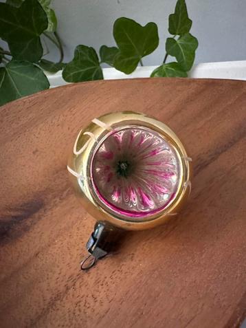 Vintage jaren 60 kerstbal beschikbaar voor biedingen