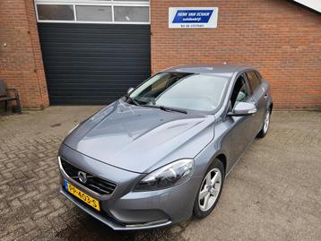 Volvo V40 1.6 T2 R-Design 2014 - Stoelverwarming beschikbaar voor biedingen