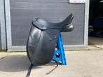 Km zadel 18 inch, Dieren en Toebehoren, Ophalen, Dressuur