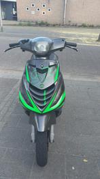 Piaggio zip 50cc 4 takt, Fietsen en Brommers, Scooters | Piaggio, Maximaal 45 km/u, Zip, Ophalen of Verzenden, Zo goed als nieuw