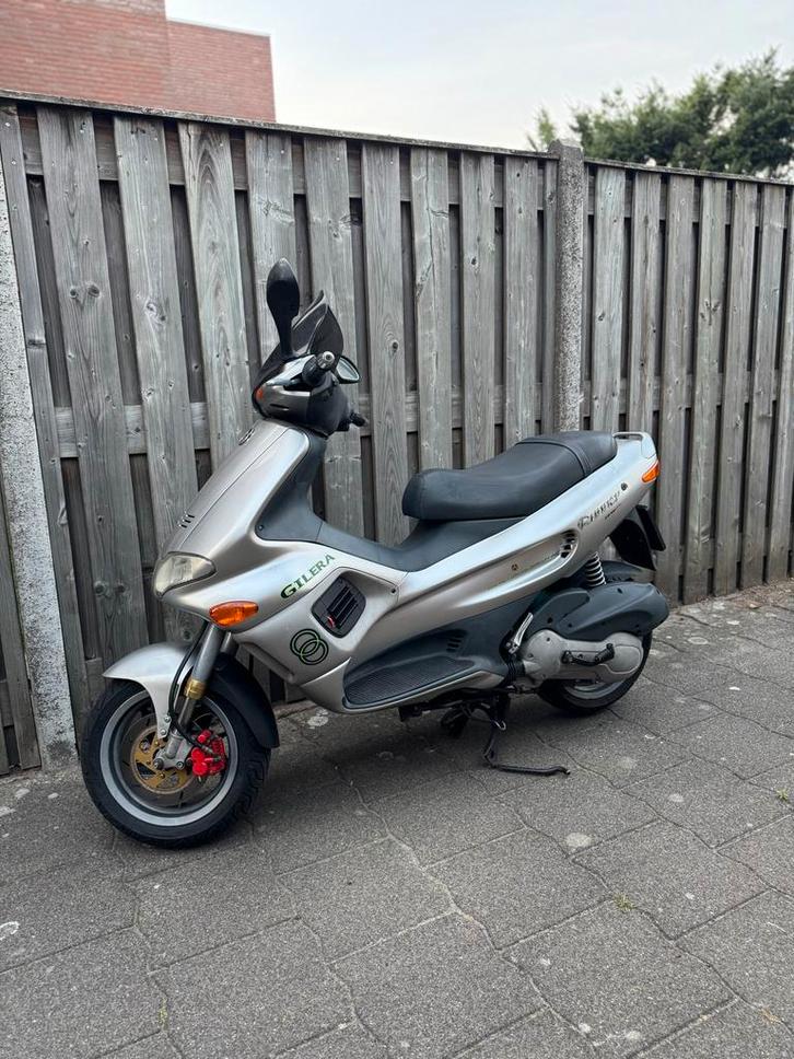 Gilera Runner FXR 180cc - Dubbeldisk - A2, Fietsen en Brommers, Scooters | Piaggio, Gebruikt, Overige modellen, Tweetakt, Ophalen