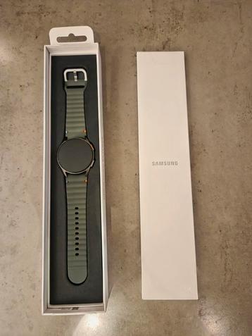 Samsung smartwatch 7 beschikbaar voor biedingen