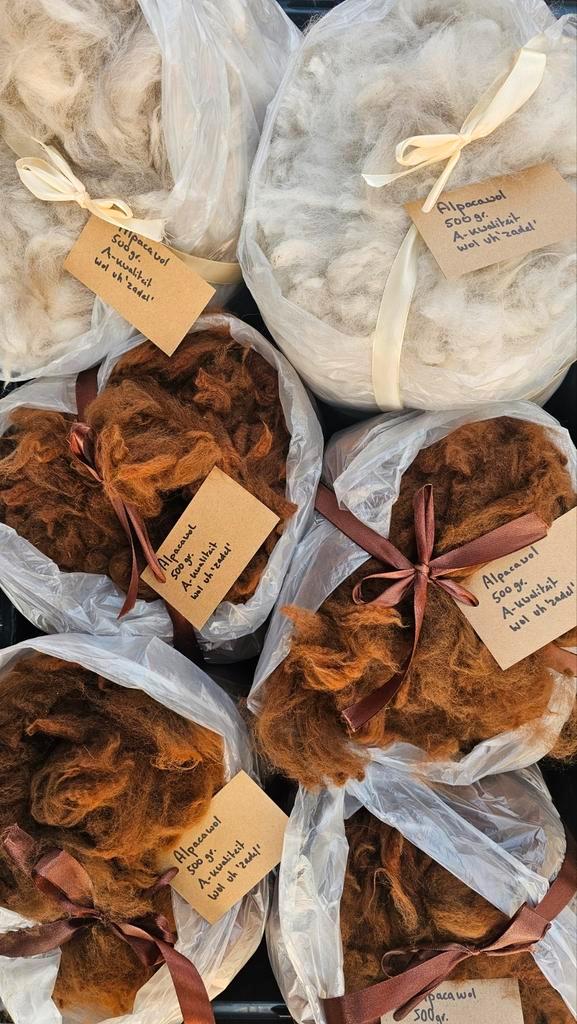 Alpaca vacht (zadel), Hobby en Vrije tijd, Knutselen, Nieuw, Materiaal, Ophalen of Verzenden