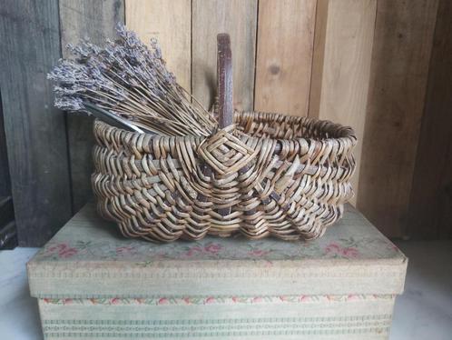 Prachtig klein frans oud wilgentenen handvat oogst/plukmand, Antiek en Kunst, Curiosa en Brocante, Verzenden
