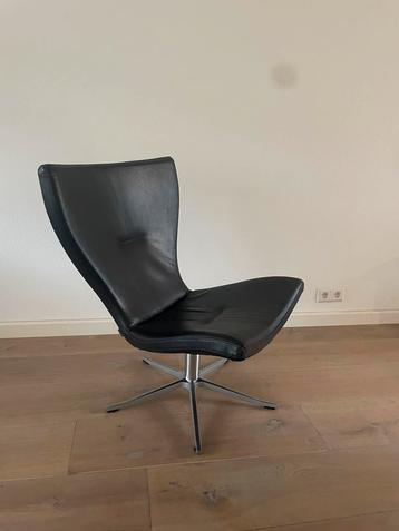Comfortabele draaifauteuil merk Conform zwart leer beschikbaar voor biedingen