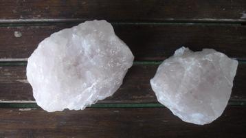 2x Ruwe Rose-Kwarts beschikbaar voor biedingen