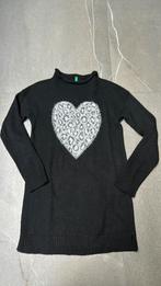 Benetton | Als nieuw | Leuk jurkje met hart zwart| 140-146, Ophalen of Verzenden, Zo goed als nieuw, Meisje, Jurk of Rok