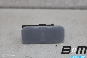 Voetenruimteverlichting VW Golf 8 R 5H0947415G beschikbaar voor biedingen
