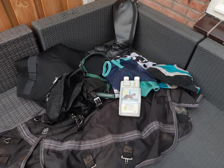 Diverse paarden spullen ( alleen ophalen!), Dieren en Toebehoren, Paarden en Pony's | Dekens en Dekjes, Nieuw, Ophalen of Verzenden