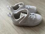 Nike Court Borough Low wit, maat 26 - Zo goed als nieuw!, Ophalen of Verzenden, Zo goed als nieuw, Nike, Jongen of Meisje