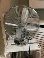 Zilverkleurige tafelventilator zgan, Ophalen of Verzenden, Zo goed als nieuw, Tafelventilator