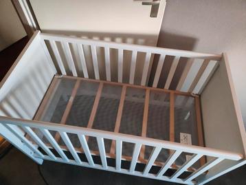 Babybedje / ledikant Ikea Sundvik 60x120 beschikbaar voor biedingen