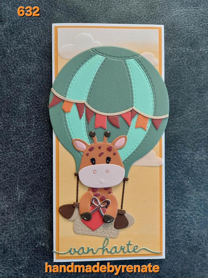 Nr. 632 Handgemaakte wenskaart giraffe in luchtballon, Hobby en Vrije tijd, Kaarten | Zelfgemaakt, Nieuw, Overige thema's, Ophalen of Verzenden