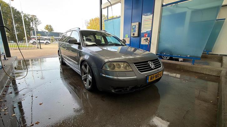 Volkswagen Passat 1.9 TDI Variant 96KW 4MOTION 2005 Grijs, Auto's, Volkswagen, Particulier, Passat, 4x4, ABS, Airbags, Airconditioning