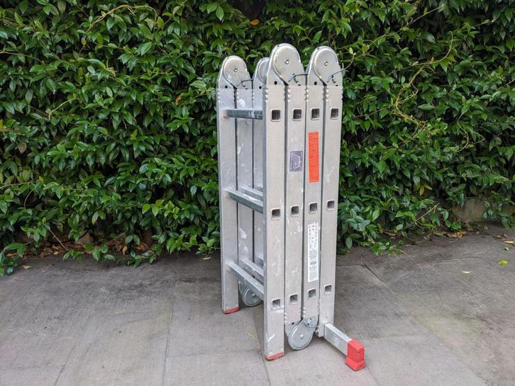 Aluminium vouwladder, Doe-het-zelf en Verbouw, Ladders en Trappen, Gebruikt, Ladder, 2 tot 4 meter, Opvouwbaar of Inschuifbaar