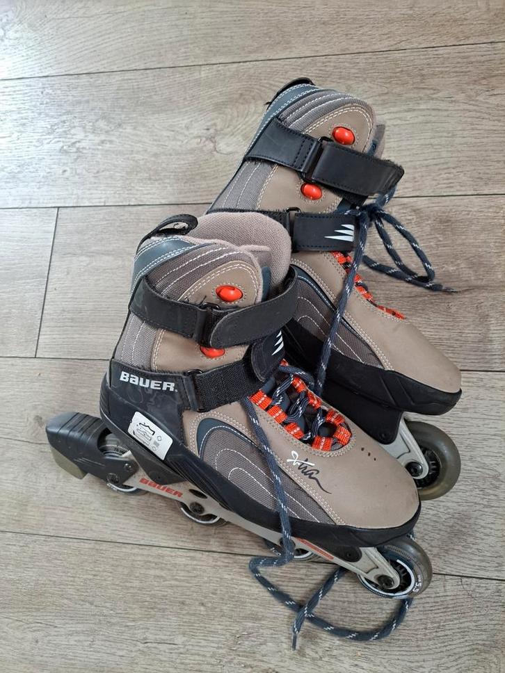 Bauer Skeelers Maat 43 inclusief skeelertas en bescherming, Sport en Fitness, Skeelers, Gebruikt, Inline skates 4 wielen, Bauer