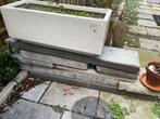 Drie gratis stoepbandjes, Tuin en Terras, Ophalen, Zo goed als nieuw, Beton, Klinkers